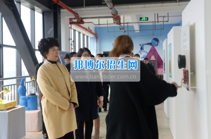 市委常委、宣傳部長潘梅到川南幼兒師范高等?？茖W(xué)校調(diào)研思想政治工作