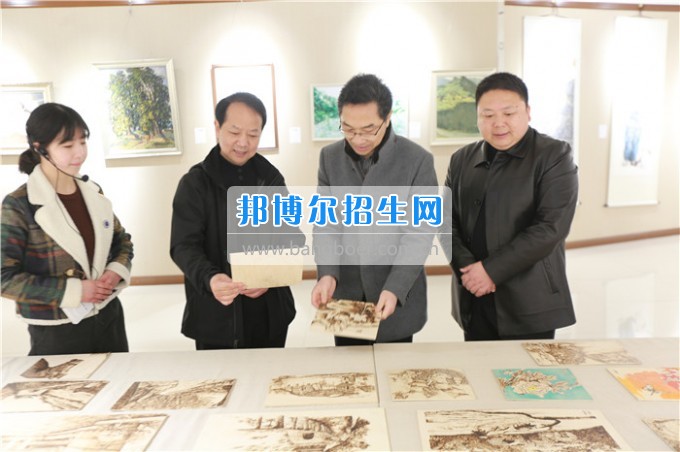 田承春校長一行蒞臨川北幼兒師范高等專科學(xué)校參觀考察