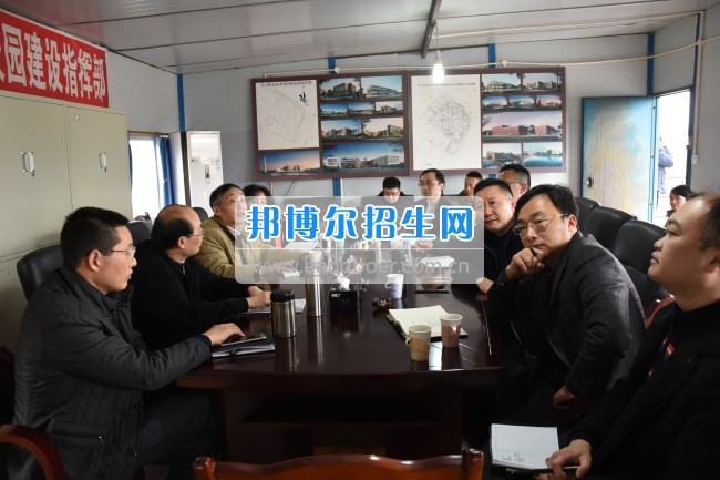 樂山師范學院領導帶隊調(diào)研樂山職業(yè)技術學院新區(qū)建設