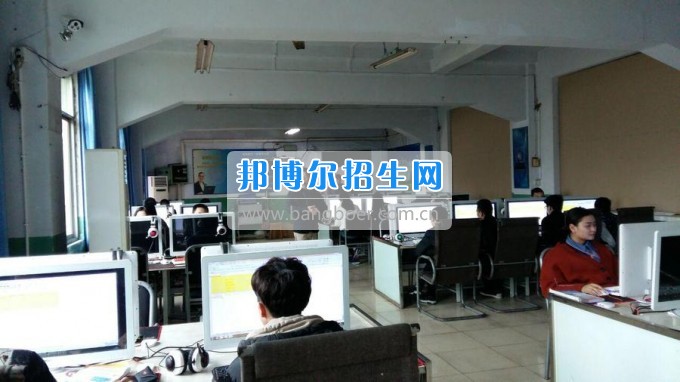 2017年涪城區(qū)教研協(xié)作體綿陽市航空職業(yè)學校教學研修活動