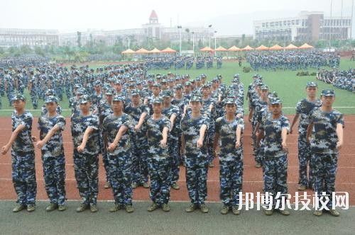 成都現(xiàn)代職業(yè)技術(shù)學(xué)校2020年報(bào)名條件、招生要求、招生對(duì)象