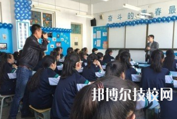 蘭州理工中等專業(yè)學校2020年招生錄取分數(shù)線