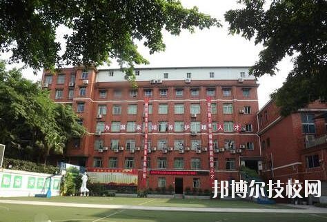重慶知行衛(wèi)生學(xué)校怎么樣、好不好