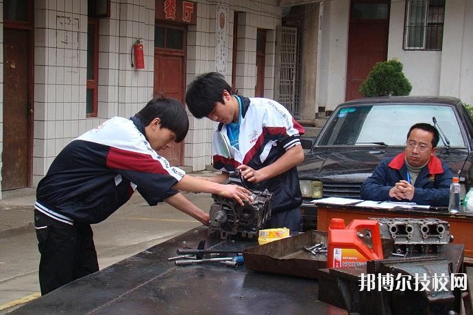 石阡中等職業(yè)學(xué)校怎么樣、好不好