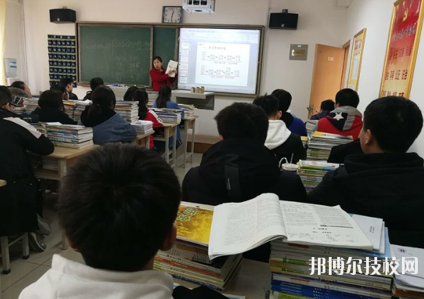 寶塔區(qū)職業(yè)教育中心2020年報(bào)名條件、招生要求、招生對(duì)象 