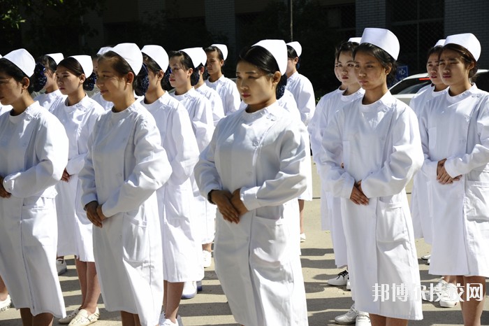 石家莊和平醫(yī)學(xué)中等專業(yè)學(xué)校2020年報名條件、招生要求、招生對象