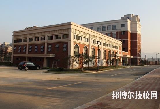 富陽(yáng)職業(yè)教育中心怎么樣、好不好