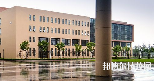 長安汽車(集團)有限責任公司技工學(xué)校怎么樣、好不好