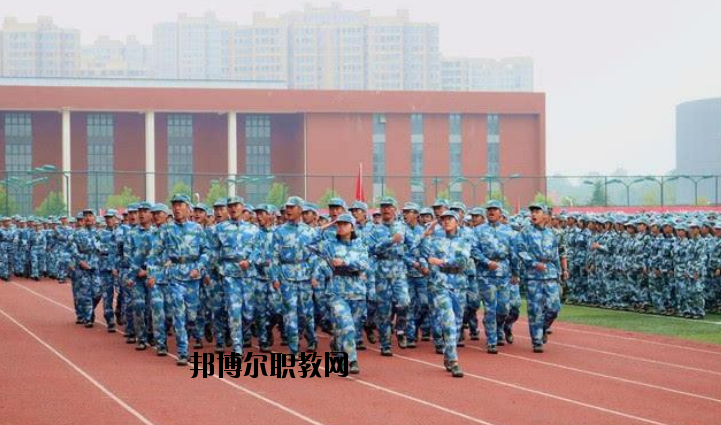 江西廬山旅游中等專(zhuān)業(yè)學(xué)校怎么樣、好不好