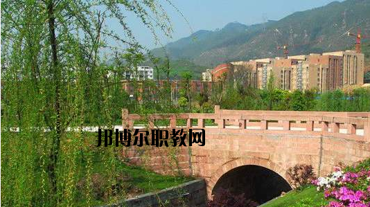 重慶機電工業(yè)學(xué)校學(xué)校怎么樣、好不好