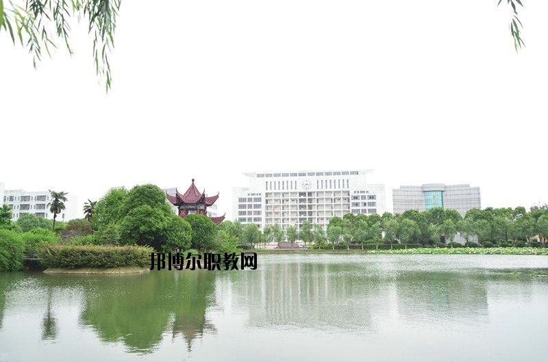 仙桃理工中等專業(yè)學(xué)校怎么樣、好不好