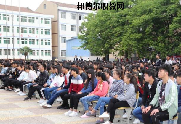 眉縣職業(yè)教育中心2020年報(bào)名條件、招生要求、招生對象 