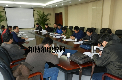 蒼南縣職業(yè)中等專業(yè)學(xué)校2020年2020年報(bào)名條件、招生要求、招生對象