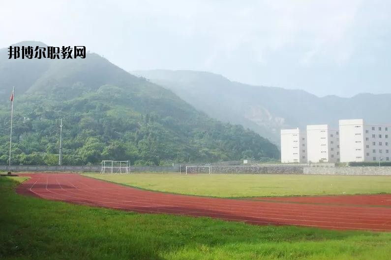 玉環(huán)中等職業(yè)技術(shù)學(xué)校2020年報(bào)名條件、招生要求、招生對象
