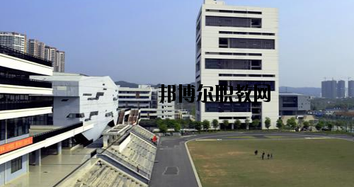 廣西南寧技師學(xué)院2020年報名條件、招生要求、招生對象
