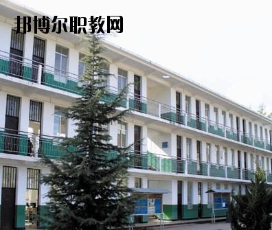 雙柏縣職業(yè)高級中學2020年報名條件、招生要求、招生對象
