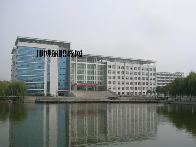 永仁縣職業(yè)高級(jí)中學(xué)2020年學(xué)費(fèi)、收費(fèi)多少