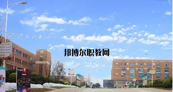 貴陽(yáng)振華藝術(shù)師范職校怎么樣、好不好