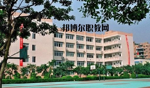瀘州電子機械學(xué)校2020年報名條件、招生要求、招生對象