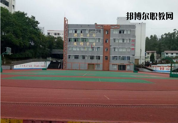 鹽源縣職業(yè)技術(shù)中學(xué)2020年報名條件、招生要求、招生對象