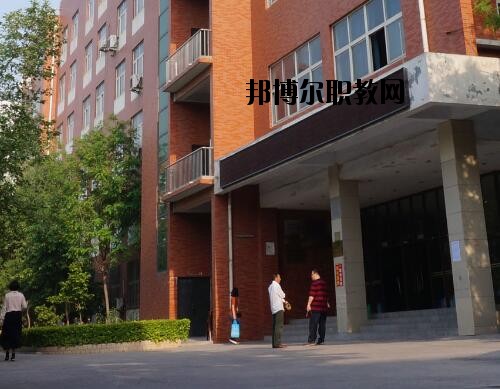 河南理工中等專業(yè)學校2021年報名條件、招生對象