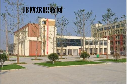 金沙第二職業(yè)技術(shù)高級(jí)中學(xué)怎么樣、好不好