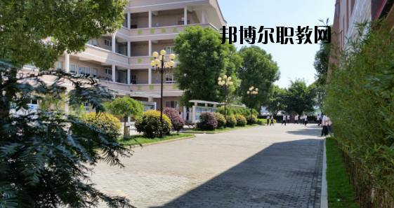 衢州育才職業(yè)中學怎么樣，好不好