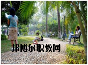 瀾滄縣職業(yè)高級(jí)中學(xué)2020年報(bào)名條件、招生要求、招生對(duì)象