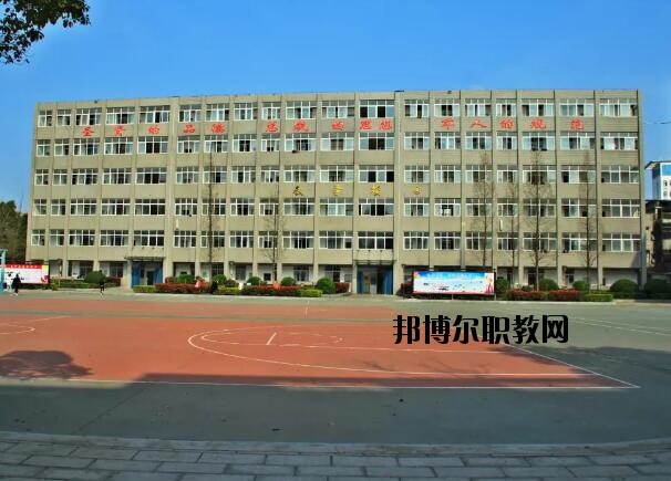 孝感工業(yè)學(xué)校怎么樣、好不好