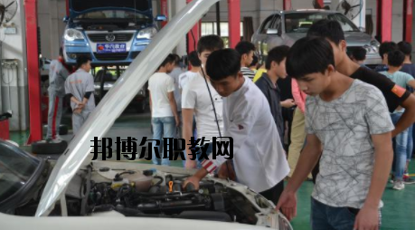 南寧武鳴區(qū)職業(yè)技術(shù)學(xué)校怎么樣、好不好