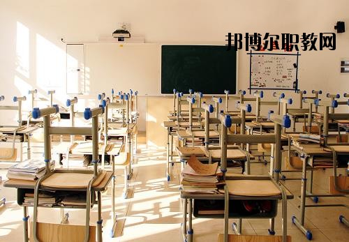 寧波東坤職業(yè)高級(jí)中學(xué)2020年報(bào)名條件、招生要求、招生對(duì)象