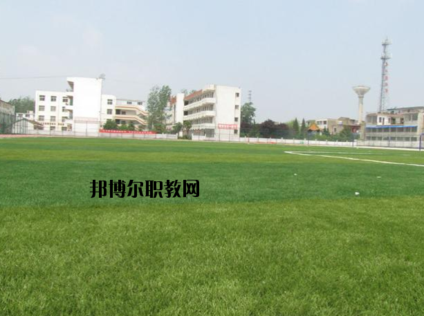 阜陽經(jīng)貿(mào)旅游學(xué)校2020年報(bào)名條件、招生要求、招生對(duì)象