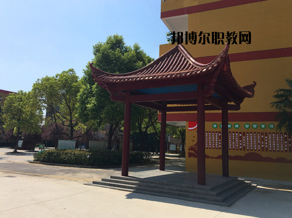 潁上信息工程學(xué)校怎么樣、好不好