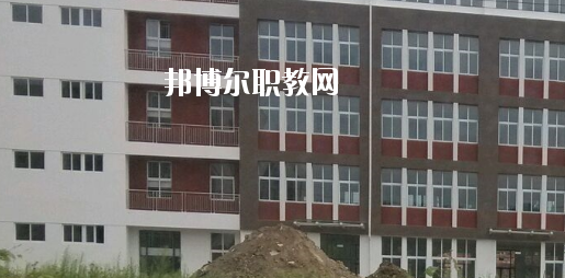 柳州市醫(yī)藥生物工程職業(yè)技術(shù)學(xué)校2020年報(bào)名條件、招生要求、招生對(duì)象