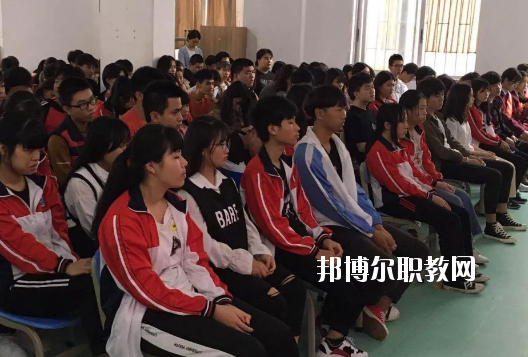 湛江市紡織服裝職業(yè)學(xué)校2020年有哪些專(zhuān)業(yè)