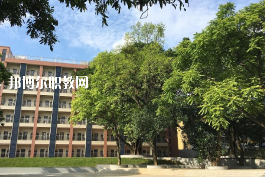 廣東省電子商務(wù)技師學(xué)院2020年報(bào)名條件、招生要求、招生對(duì)象