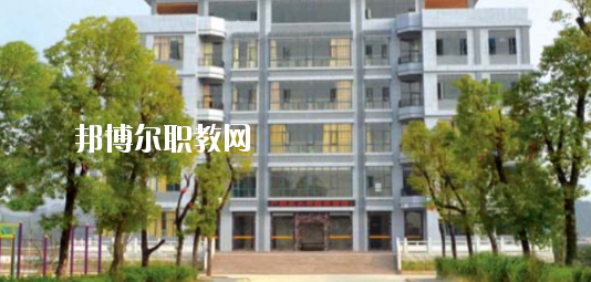 廣西正久職業(yè)學(xué)校怎么樣、好不好