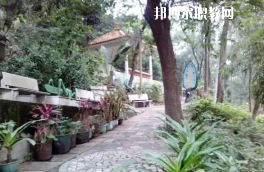 廣州市穗華職業(yè)技術(shù)學(xué)校怎么樣、好不好
