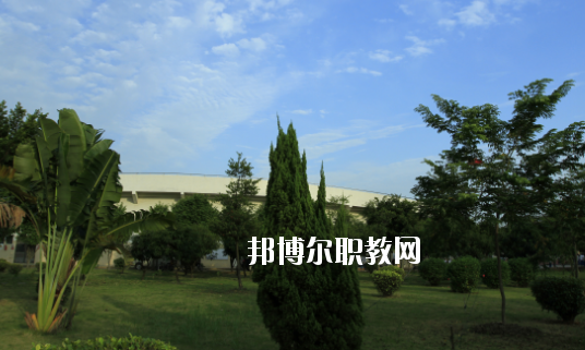 佛山順德區(qū)勒流職業(yè)技術(shù)學校2020年招生辦聯(lián)系電話