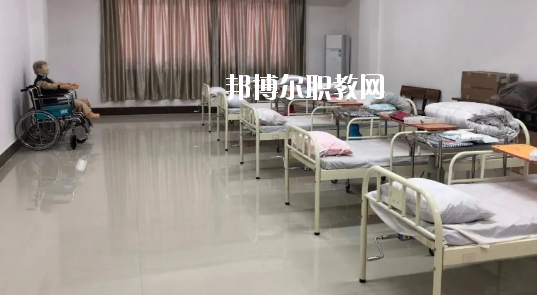 惠州科貿職業(yè)技術學校2020年招生辦聯(lián)系電話