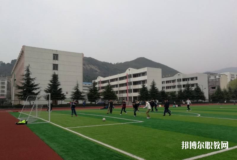 新縣職業(yè)高級(jí)中學(xué)2021年報(bào)名條件、招生要求、招生對(duì)象