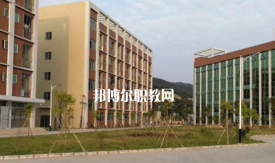 龍門縣職業(yè)技術(shù)學(xué)校2020年報(bào)名條件、招生要求、招生對(duì)象