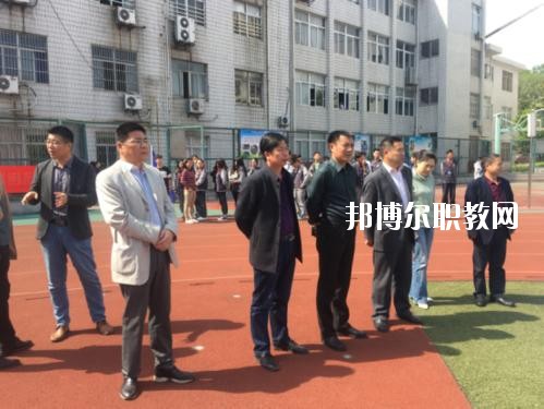 長(zhǎng)垣縣職業(yè)中等專業(yè)學(xué)校2021年報(bào)名條件、招生要求、招生對(duì)象