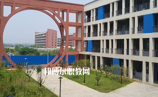 馬鞍山幼兒師范學校2020年招生辦聯(lián)系電話