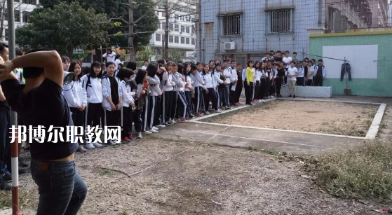 汕頭經(jīng)貿(mào)職業(yè)技術學校2021年學費、收費多少