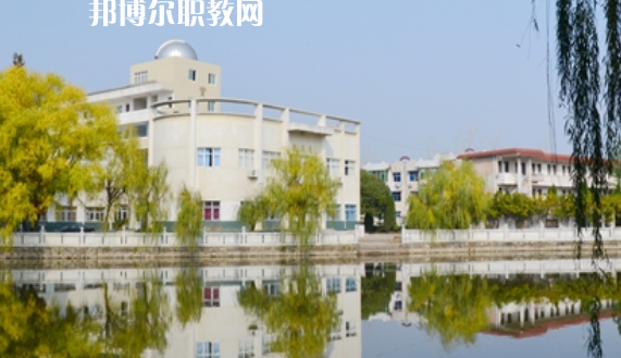 江淮工業(yè)學(xué)校怎么樣、好不好