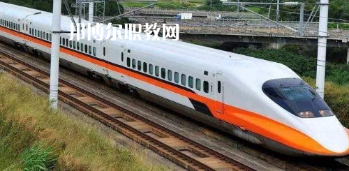 南寧2021年讀鐵路學(xué)?？梢钥即髮W(xué)嗎