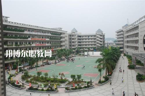雅安航空工業(yè)聯(lián)合技工學(xué)校2021年報名條件、招生要求