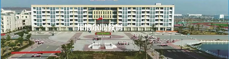 霍山職業(yè)學(xué)校2021年報(bào)名條件、招生要求、招生對(duì)象