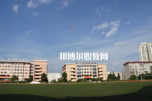 曲靖麒麟職業(yè)技術(shù)學校2021年報名條件、招生要求、招生對象
